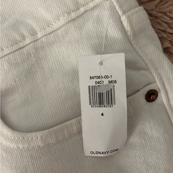 Old Navy High-Waisted OG Straight White-Wash Cut-Off Ankle Jeans- Size 4- NWT - Picture 3 of 4